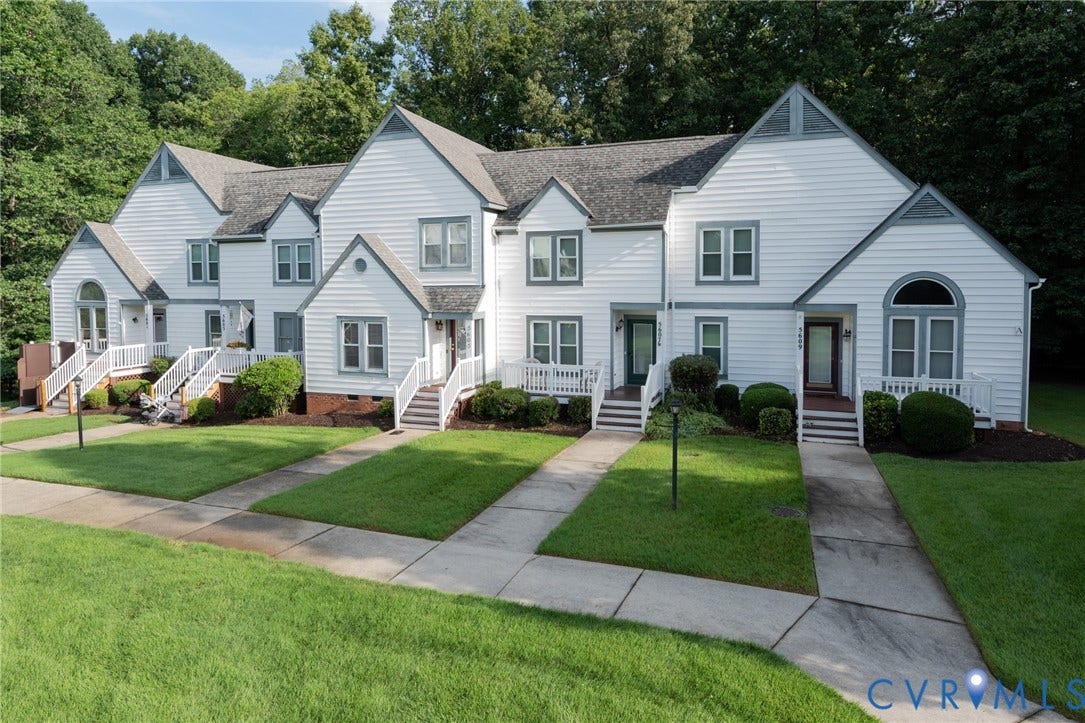 5605 Beacon Hill Drive, Beacon Hill, Midlothian, VA 23112 Lots of green space!