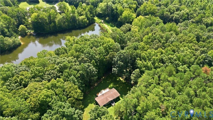 Property photo for 14720 Spring Creek Road, Dinwiddie, VA