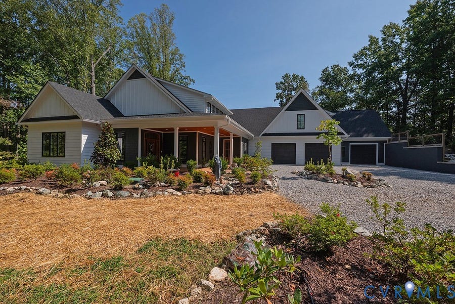 Property photo for 1105 Elizabeth Lane, Maidens, VA