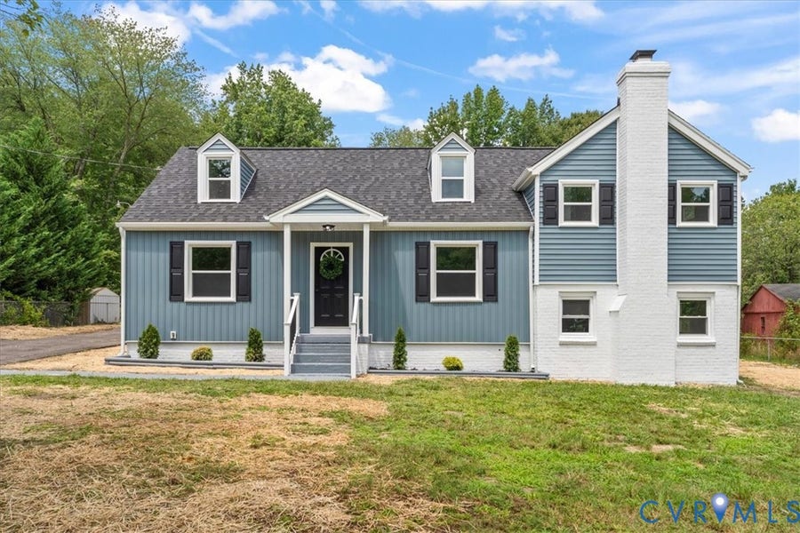 Property photo for 9916 S Wagstaff Circle, North Chesterfield, VA