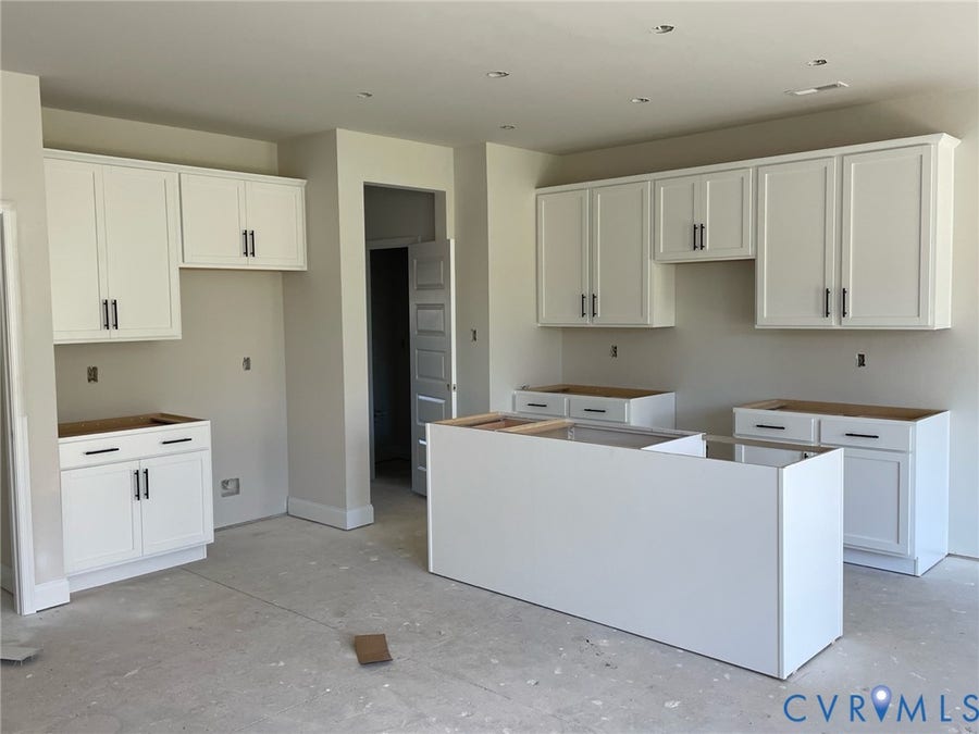 Property photo for 17306 Alana Drive, Moseley, VA