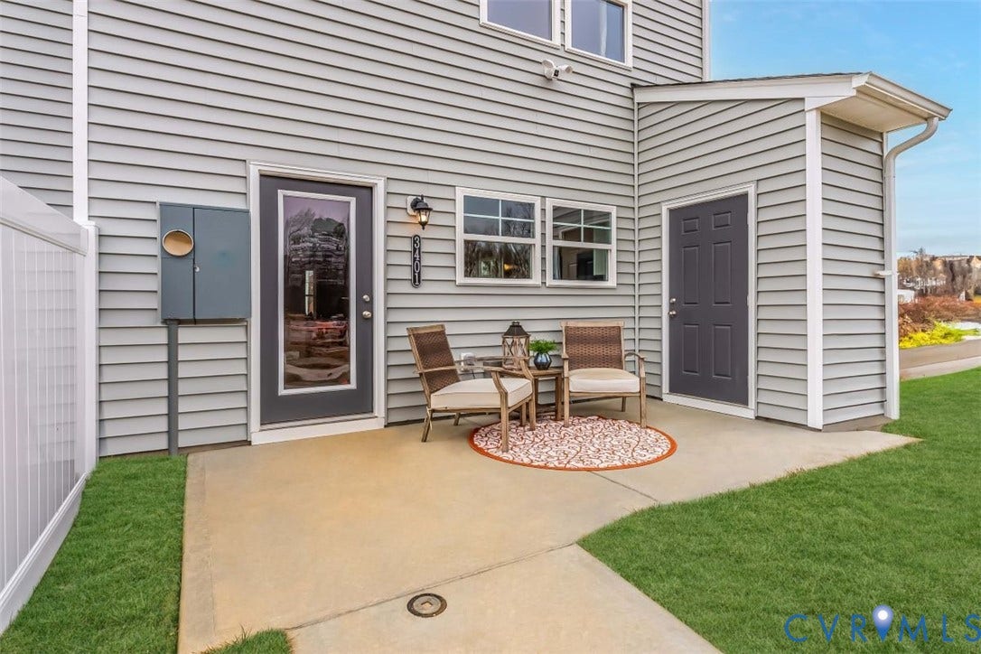 Home being built doesn't have the attached storage shed.