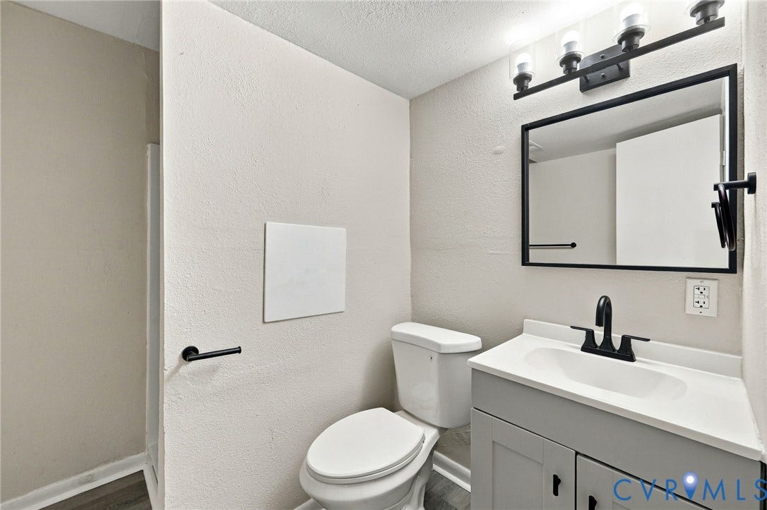 9206 Emmett Road, Glen Allen, VA 23060
