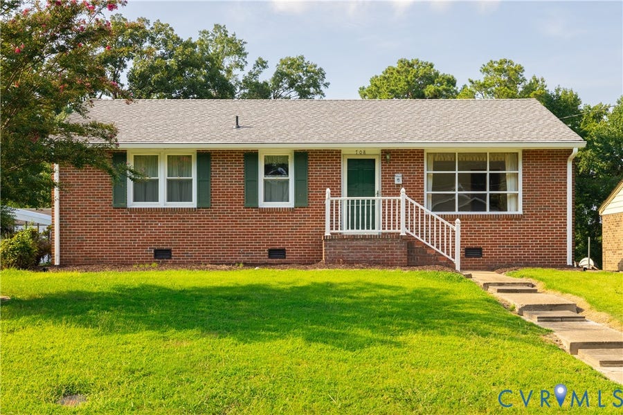 Property photo for 708 James Avenue, Colonial Heights, VA