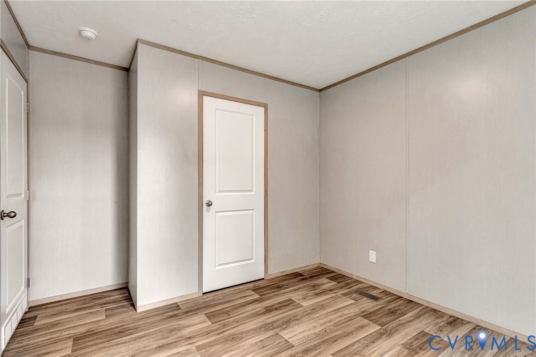 15263 Cross County Road, Mineral, VA 23117 15263 Cross County Road, Mineral, VA 23117