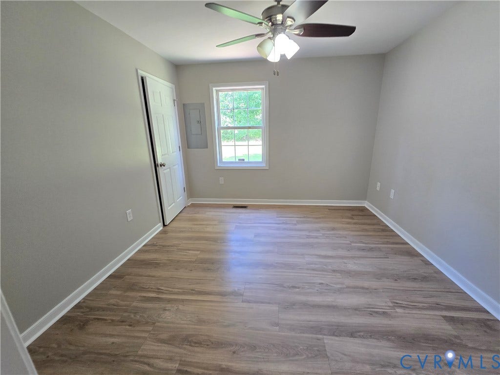 1019 Arizona Drive, Woodhaven, Richmond, VA 23224 LVP flooring, C Fan