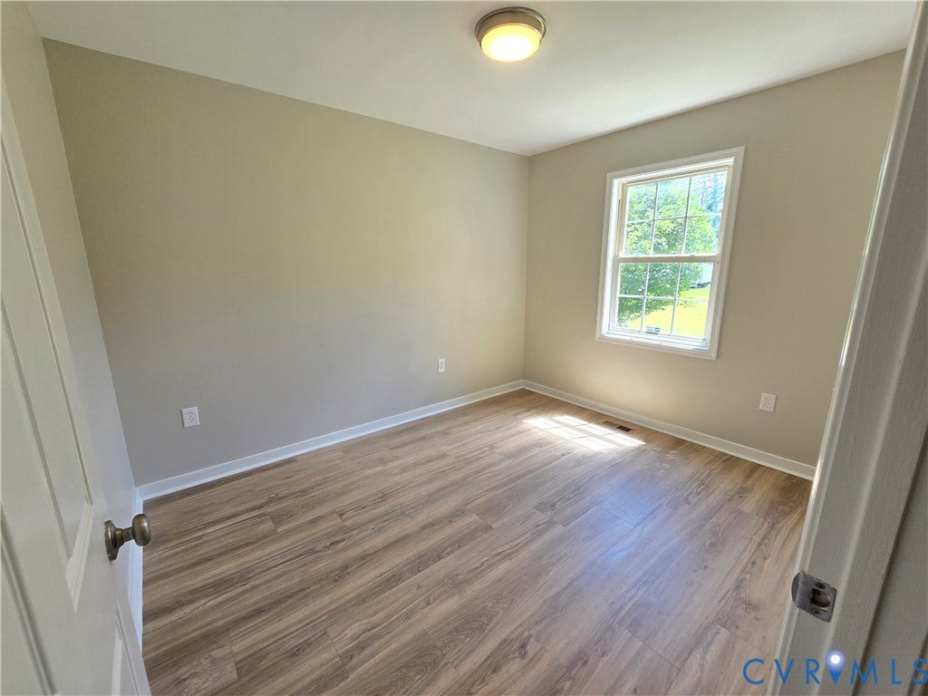 1019 Arizona Drive, Woodhaven, Richmond, VA 23224 BR 3 featuring LVP flooring