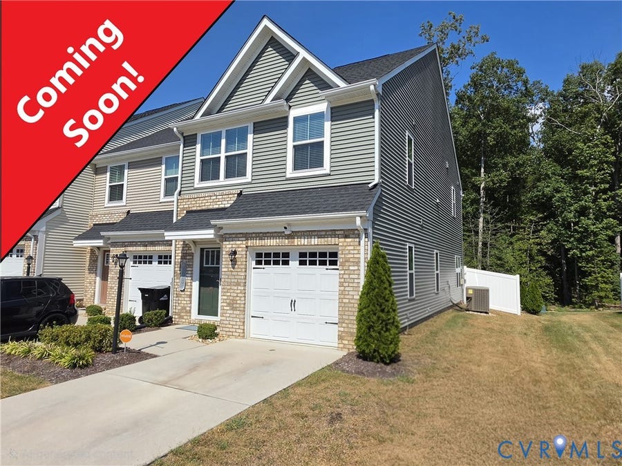 Property photo for 10924 Genito Square Drive, Midlothian, VA