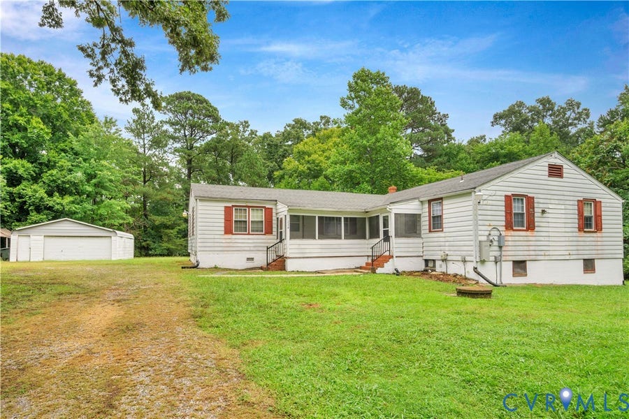 Property photo for 228 Oaktree Road, Williamsburg, VA