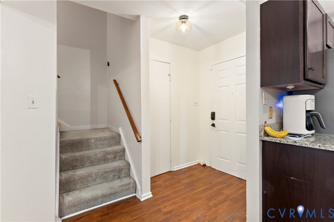 1910 Airy Circle, Henrico, VA 23238 1910 Airy Circle, Henrico, VA 23238