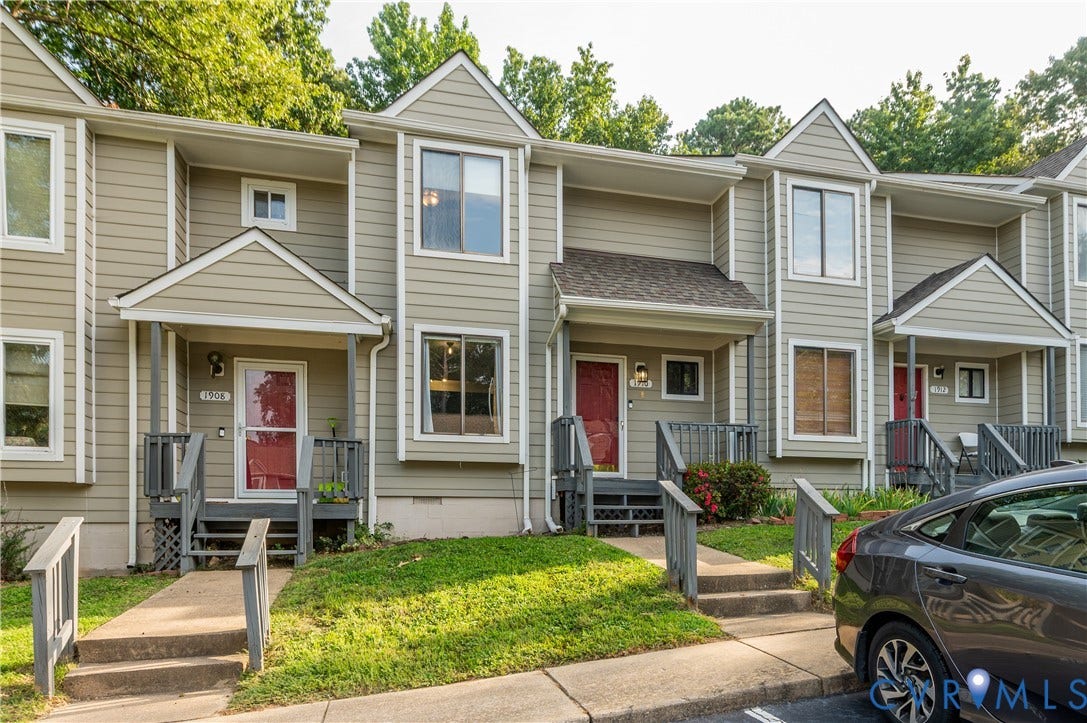 1910 Airy Circle, Henrico, VA 23238 1910 Airy Circle, Henrico, VA 23238