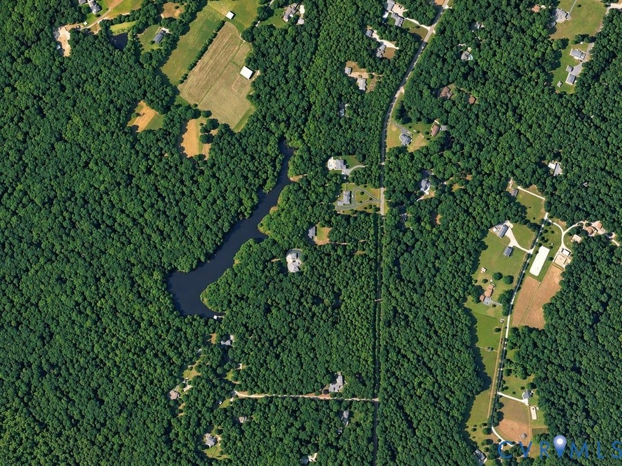 Property photo for 8203 Flannigan Mill Road, Mechanicsville, VA