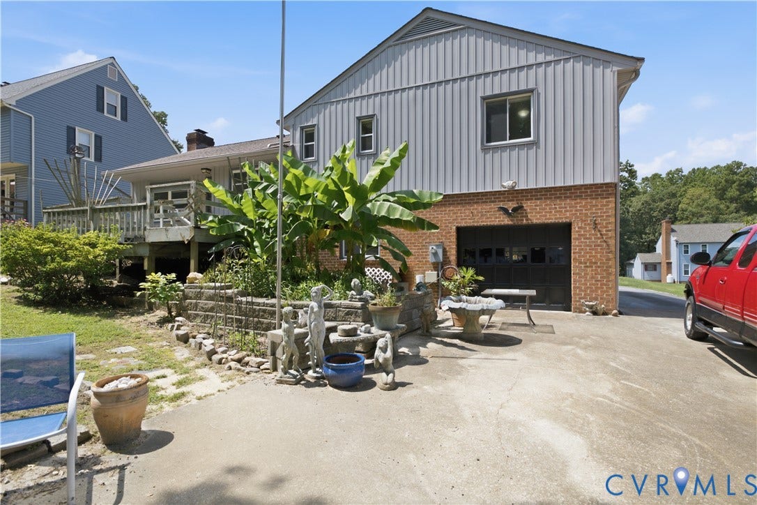 3231 Ludgate Road, Chester, VA 23831 3231 Ludgate Road, Chester, VA 23831