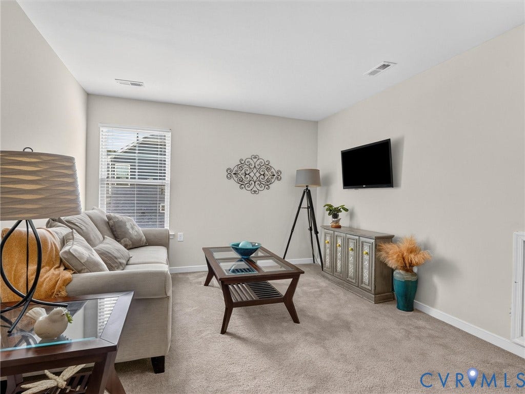 10042 Paddock Wood Terrace, Midlothian, VA 23112 10042 Paddock Wood Terrace, Midlothian, VA 23112