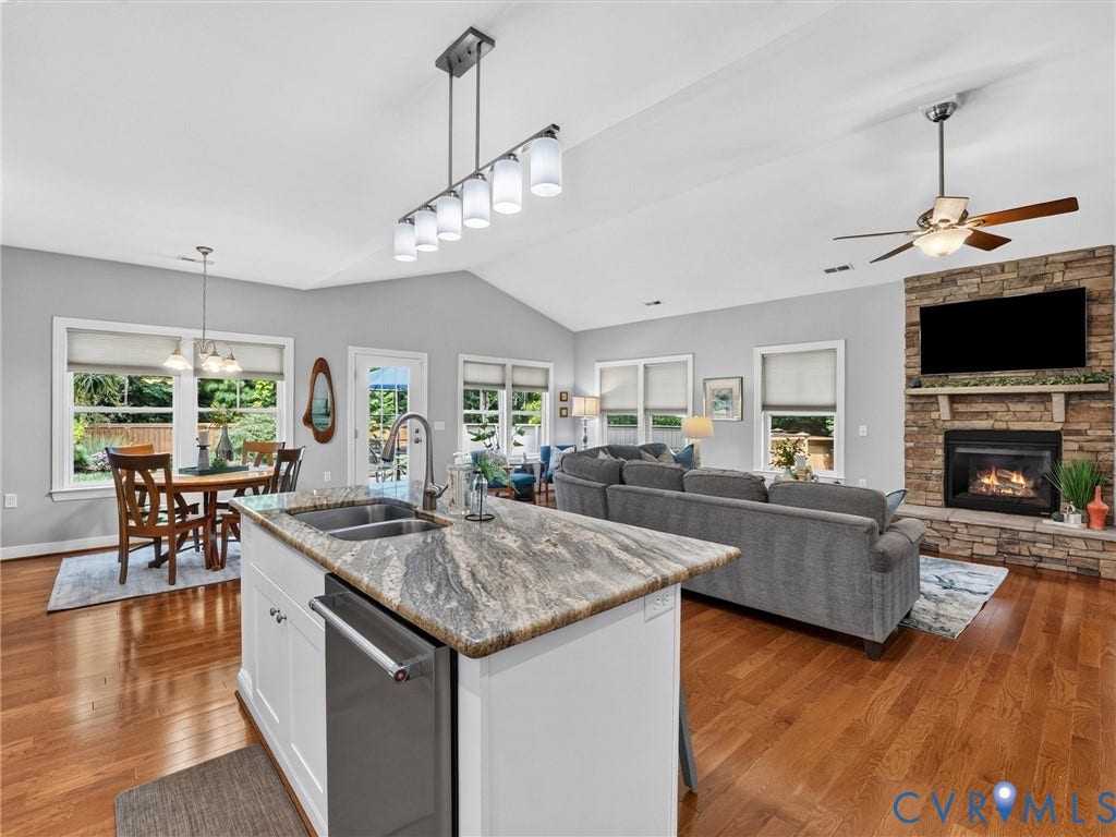 10042 Paddock Wood Terrace, Midlothian, VA 23112 10042 Paddock Wood Terrace, Midlothian, VA 23112