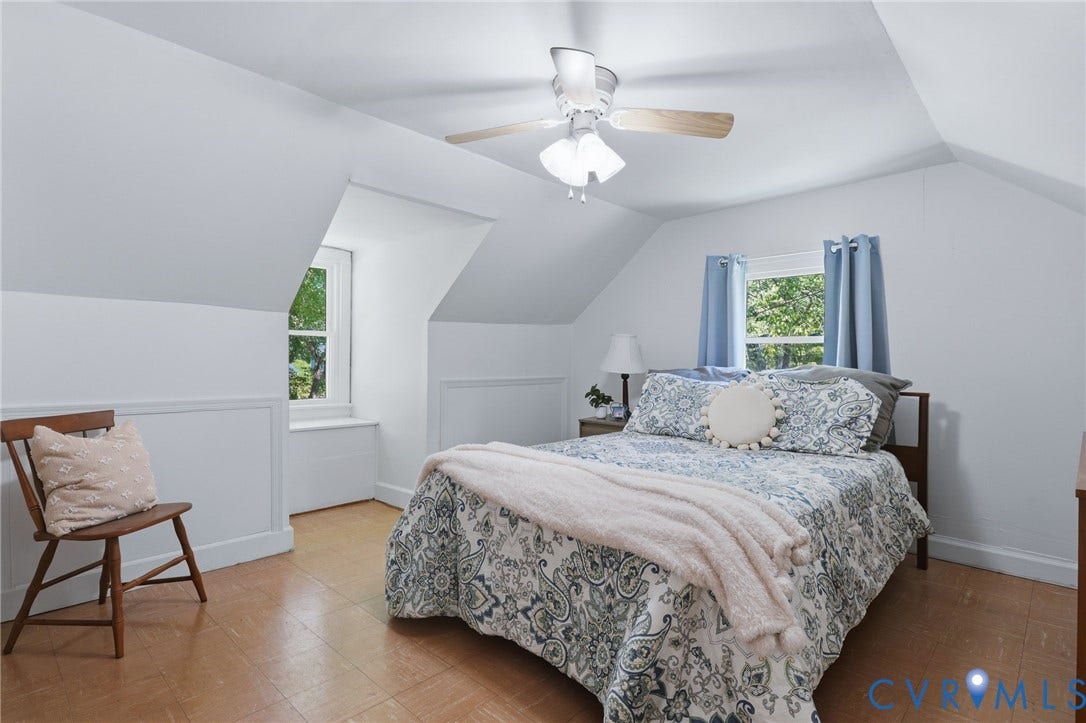 9925 S Wagstaff Circle, One Acre Lot, North Chesterfield, VA 23236 Upstairs bedroom