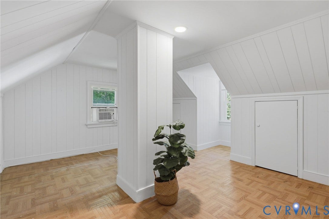 9925 S Wagstaff Circle, One Acre Lot, North Chesterfield, VA 23236 Upstairs bedroom/bonus room