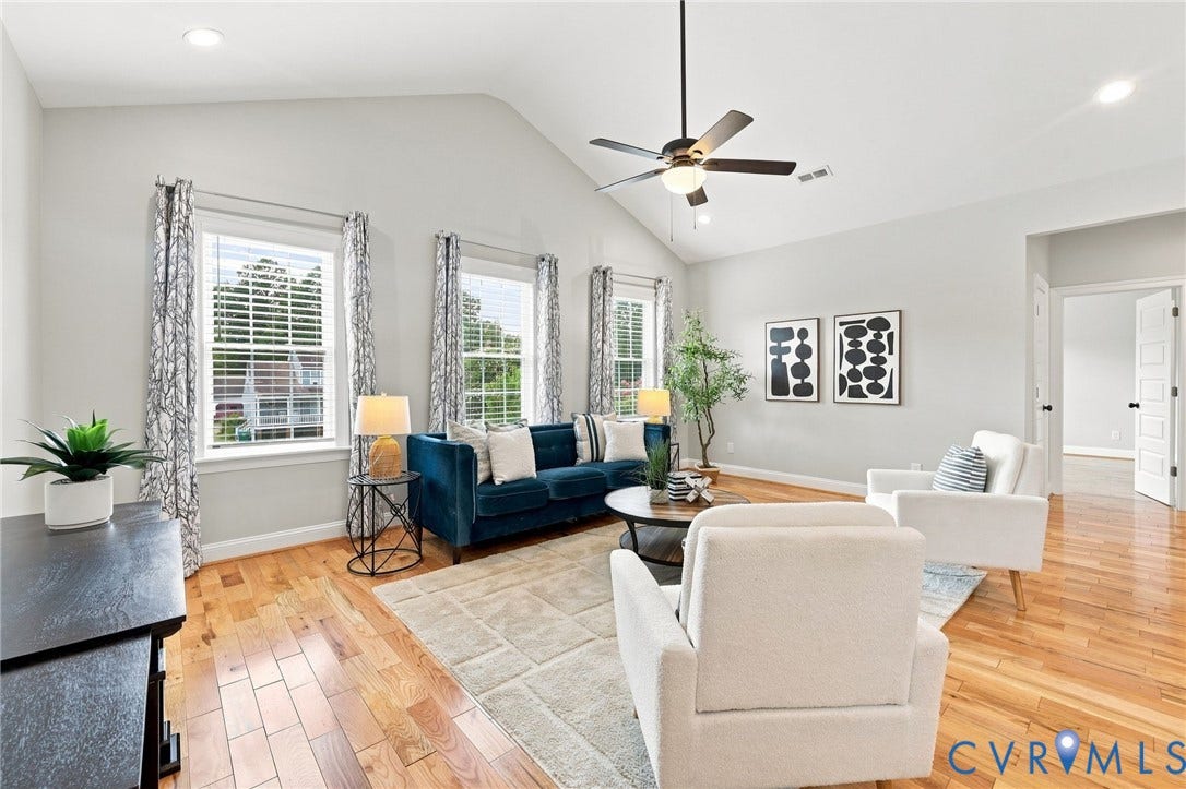 Generously sized loft with recessed lighting