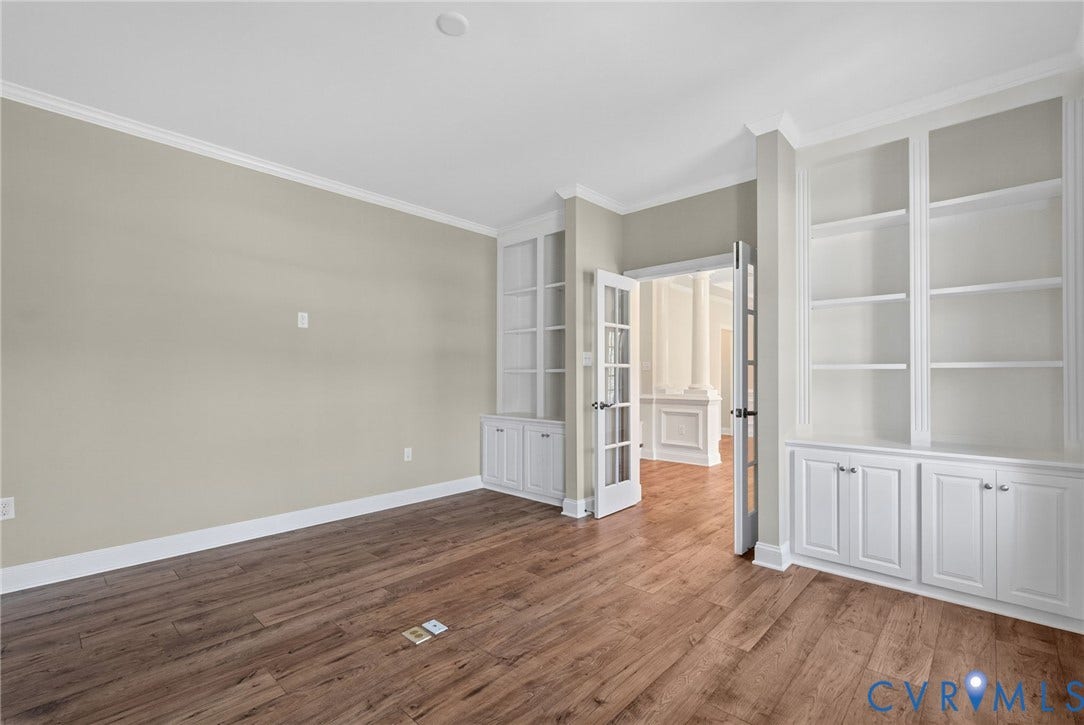 Photo from Boone Homes Gallery; photo of similar home, not home for sale; upgrades shown