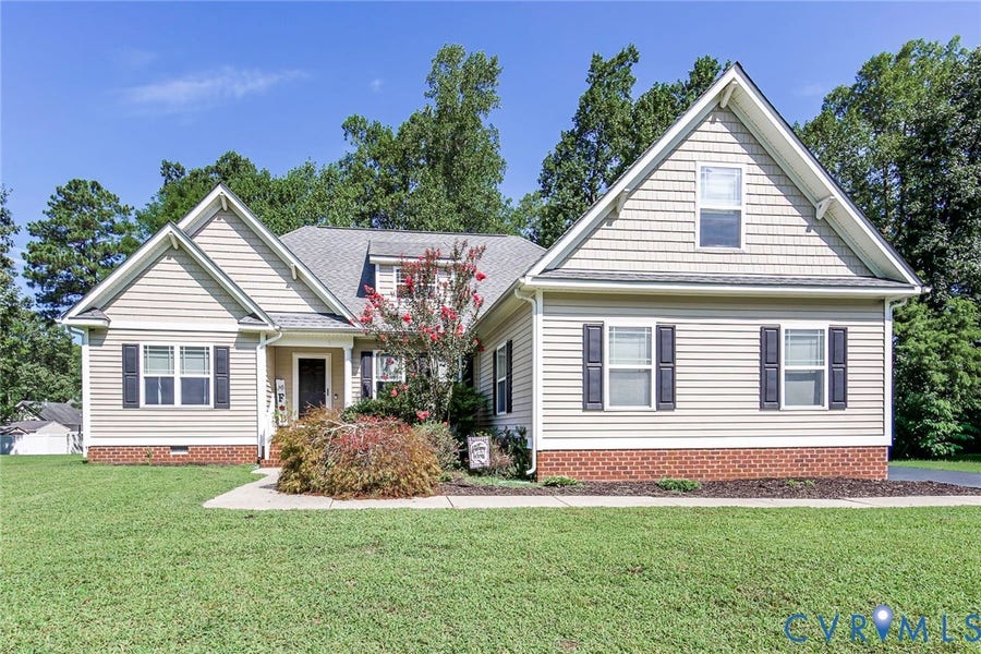 Property photo for 2205 Sara Ann Court, Aylett, VA