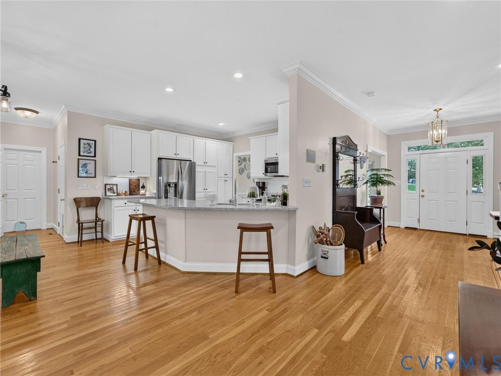 14509 Augusta Lane, Ashland, VA 23005 Beautiful hardwood floors throughout the home!