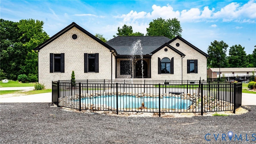 Property photo for 1325 Hodges Road, Richmond, VA