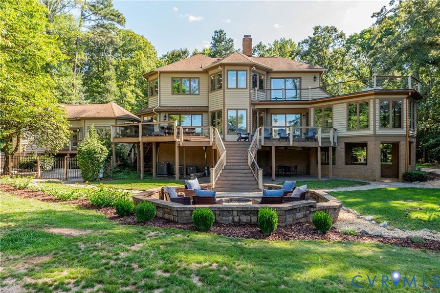 Property photo for 7 Gamebird Court, Manakin Sabot, VA
