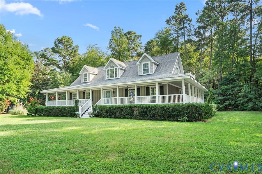 Property photo for 757 Horseshoe Bend Road, Deltaville, VA