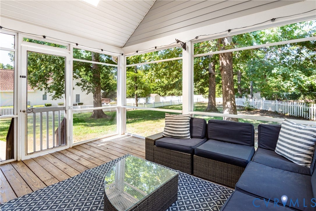 16100 Hampton Summit Drive, Chesterfield, VA 23832 Screened porch