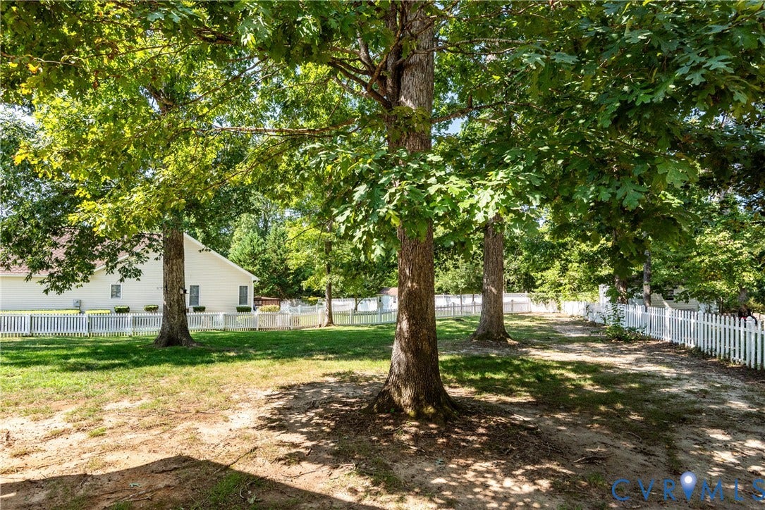 16100 Hampton Summit Drive, Chesterfield, VA 23832 16100 Hampton Summit Drive, Chesterfield, VA 23832