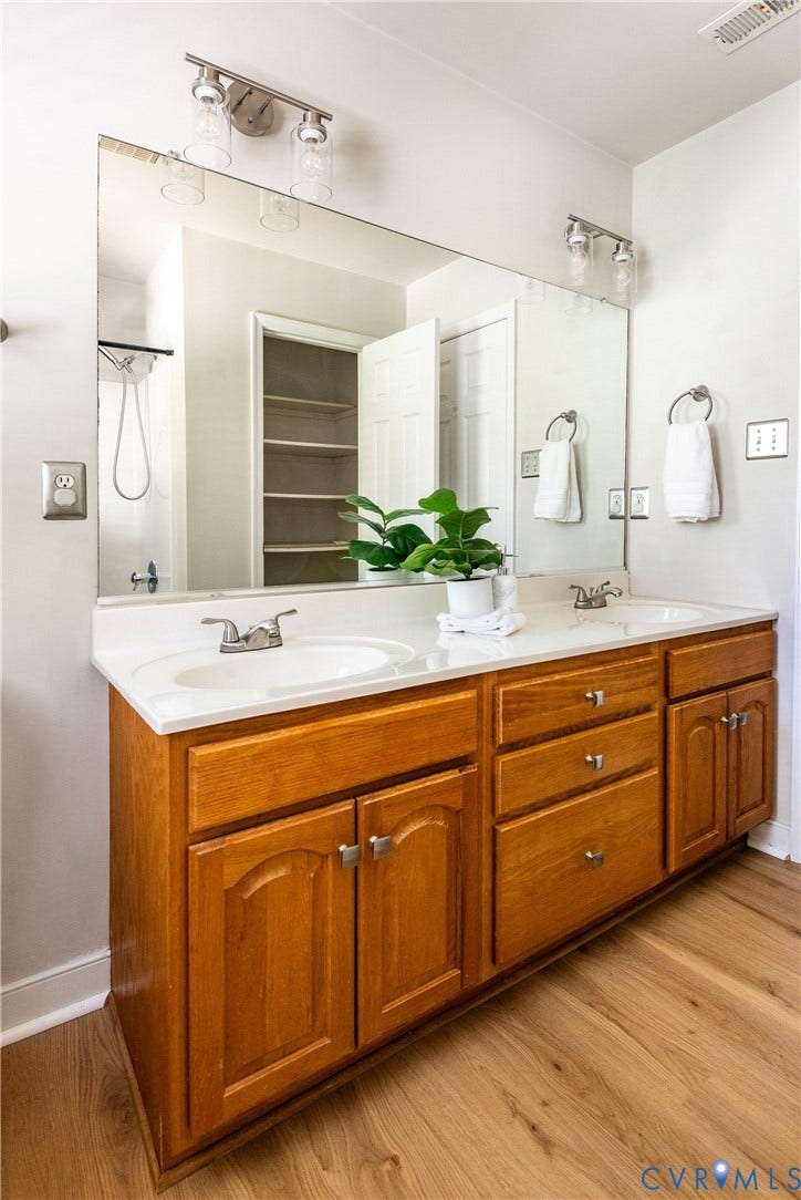16100 Hampton Summit Drive, Chesterfield, VA 23832 16100 Hampton Summit Drive, Chesterfield, VA 23832