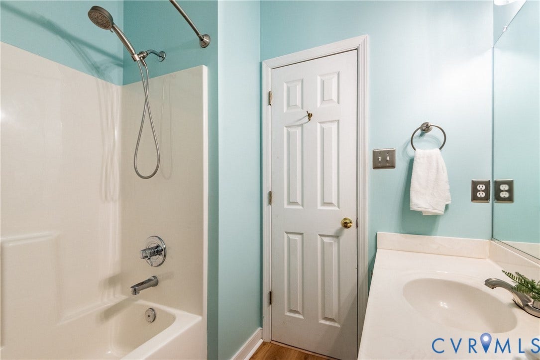 16100 Hampton Summit Drive, Chesterfield, VA 23832 16100 Hampton Summit Drive, Chesterfield, VA 23832