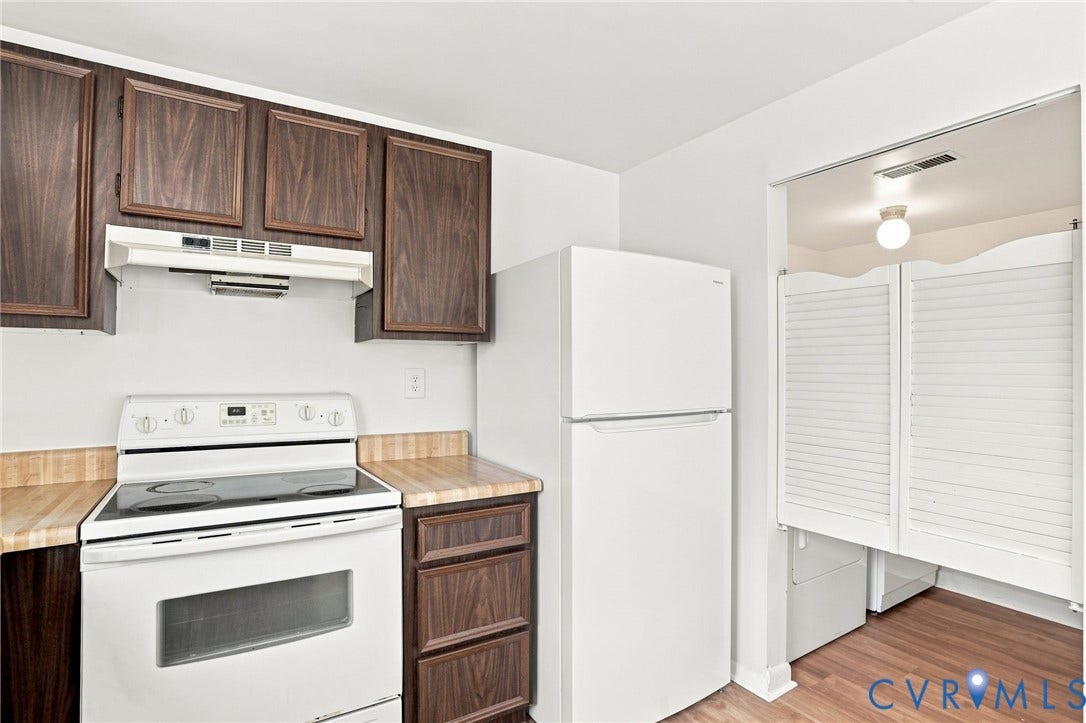 9637 Springfield Woods Court, Glen Allen, VA 23060 9637 Springfield Woods Court, Glen Allen, VA 23060