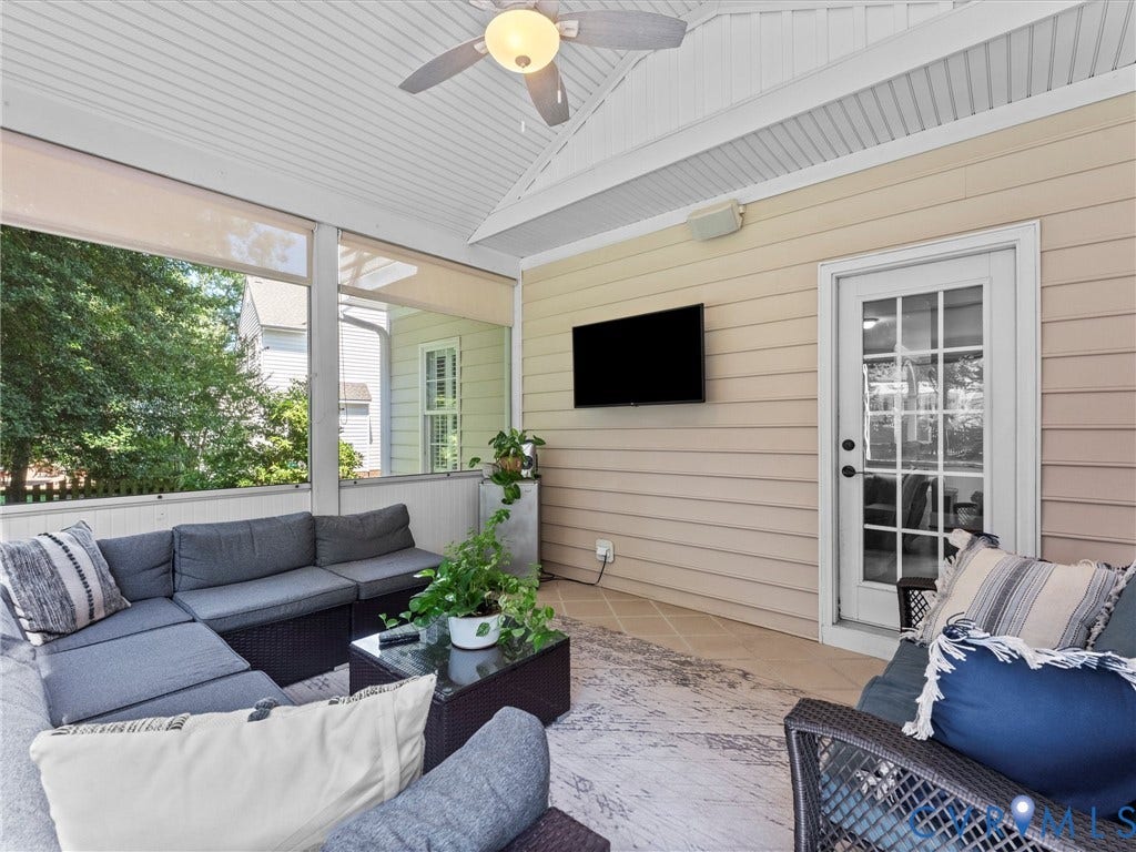 Screened Porch