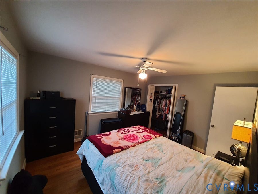 Property photo for 5320 lingle Lane, North Chesterfield, VA
