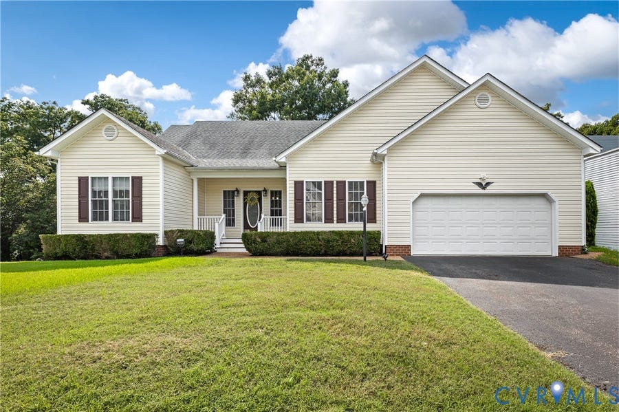 Property photo for 11124 Sweetbay Arbor Place, Chester, VA