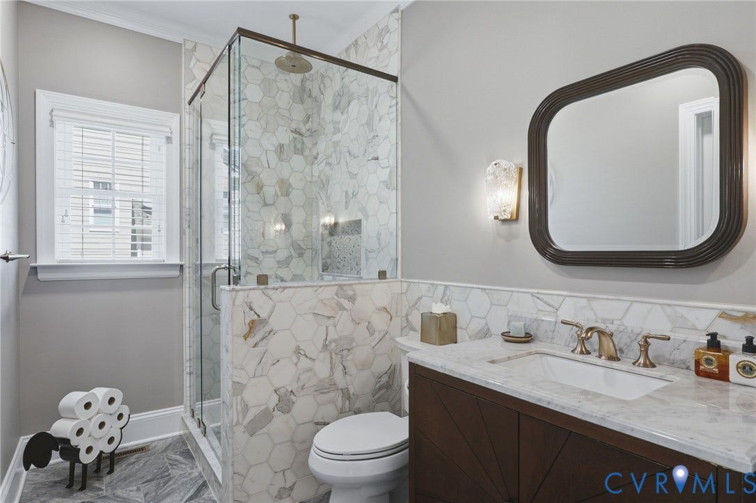 1921 Grey Oaks Park Lane, Glen Allen, VA 23059 Full Bath on the first floor.