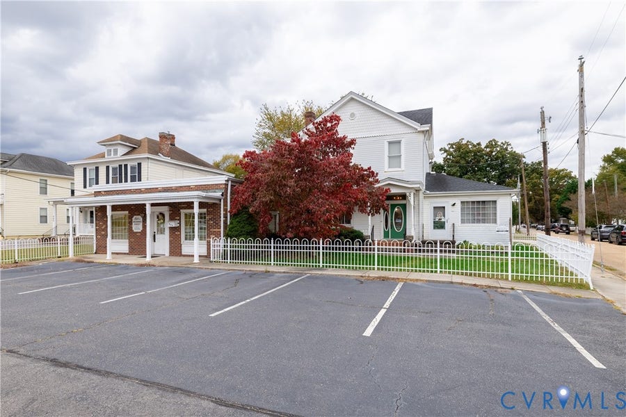 Property photo for 664 Boulevard, Colonial Heights, VA
