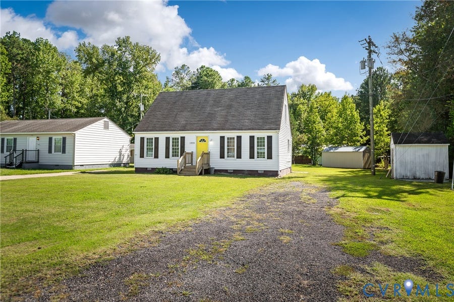 Property photo for 4221 Hickory Road, Petersburg, VA