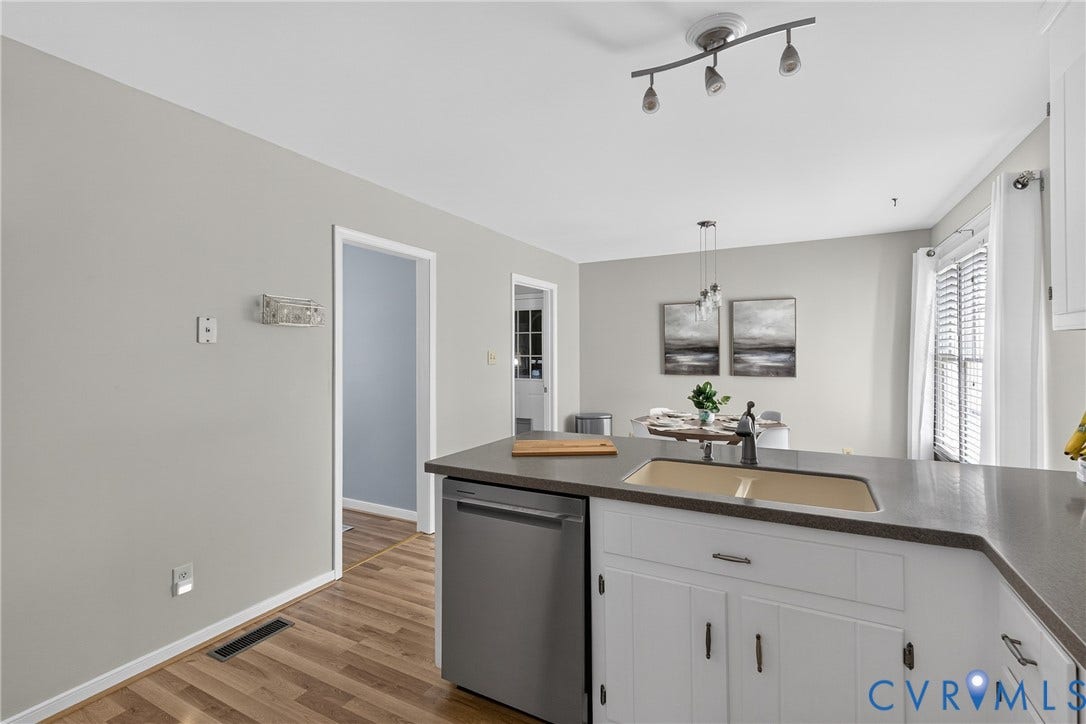 8330 Ferdinand Lane, Midlothian, VA 23112 8330 Ferdinand Lane, Midlothian, VA 23112