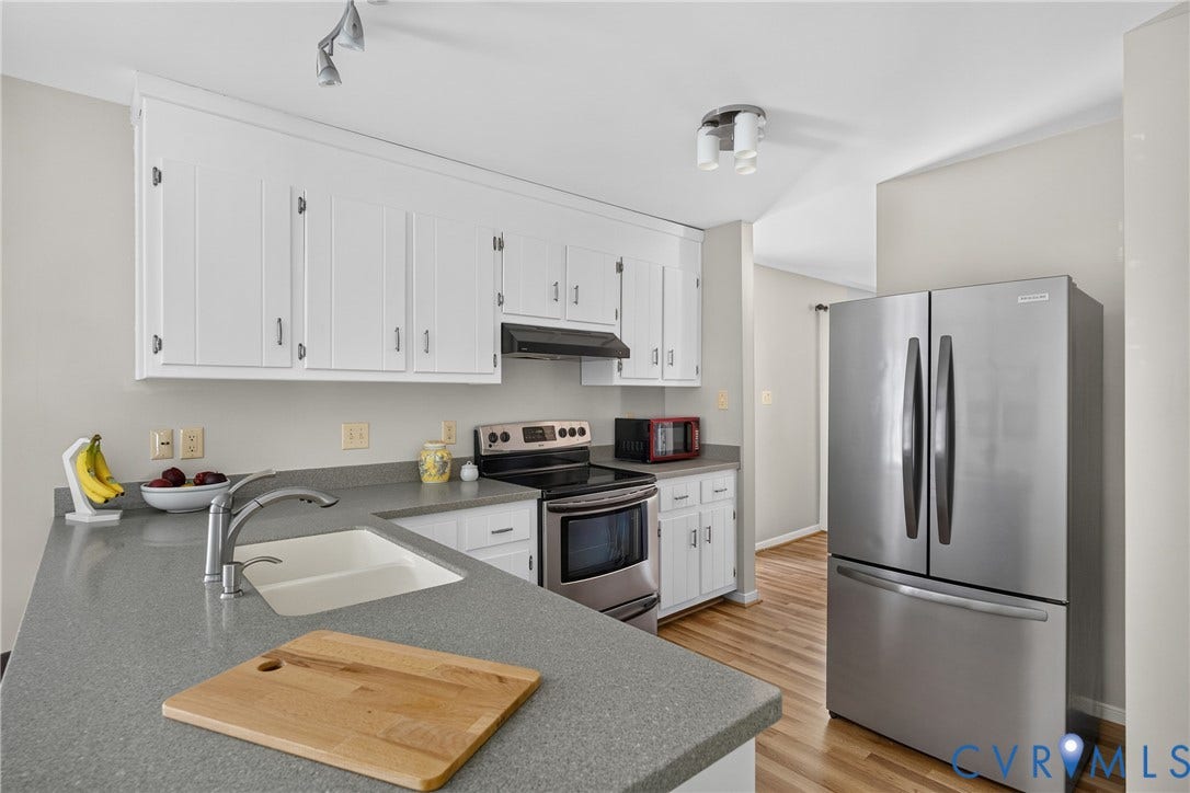 8330 Ferdinand Lane, Midlothian, VA 23112 8330 Ferdinand Lane, Midlothian, VA 23112