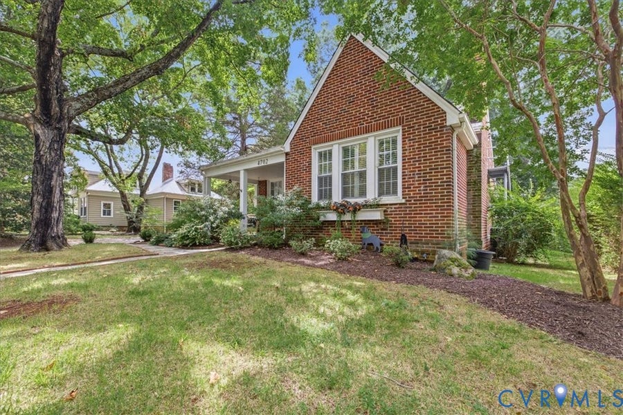Property photo for 4702 New Kent Avenue, Richmond, VA