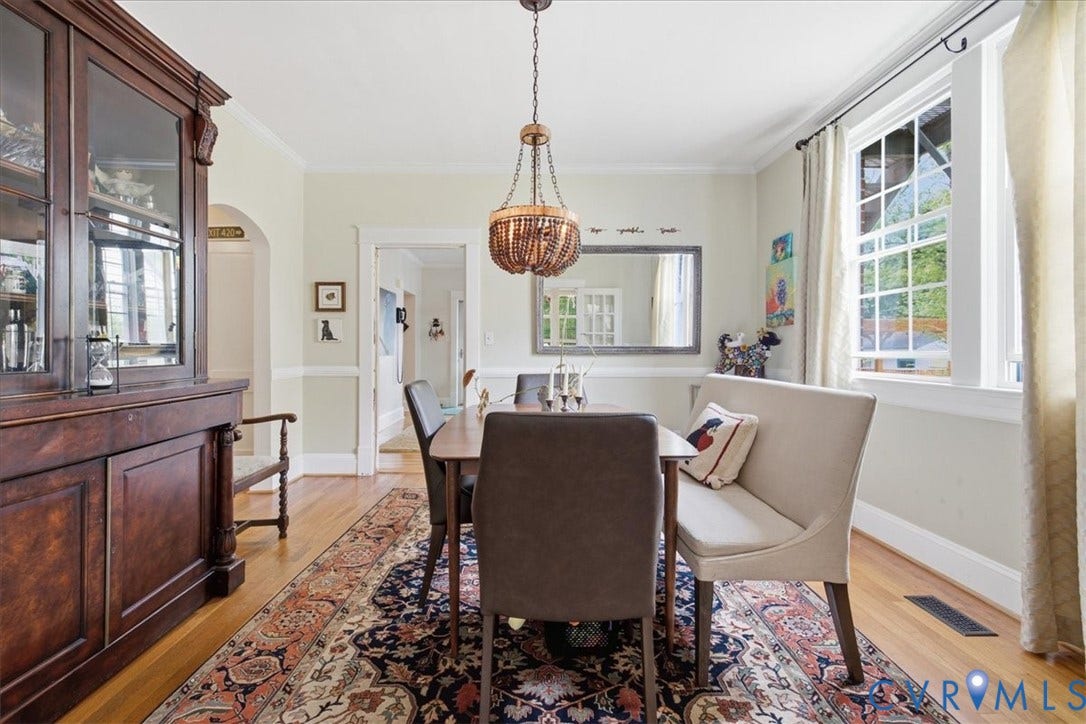 4702 New Kent Avenue, Westover Hills, Richmond, VA 23225 Wood-finish flooring, crown molding, and wainscoting details