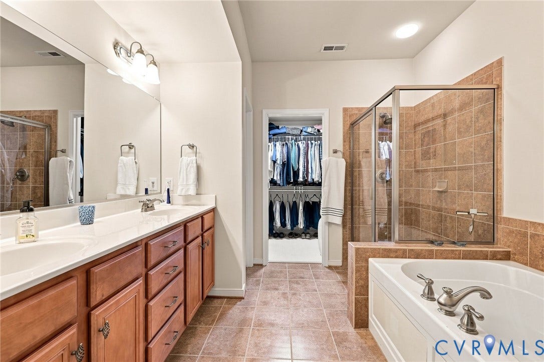 641 Abbey Village Circle, Midlothian, VA 23114 641 Abbey Village Circle, Midlothian, VA 23114