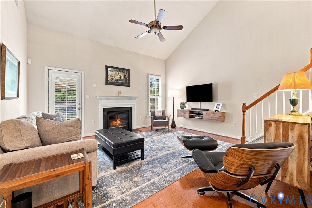 641 Abbey Village Circle, Midlothian, VA 23114 641 Abbey Village Circle, Midlothian, VA 23114