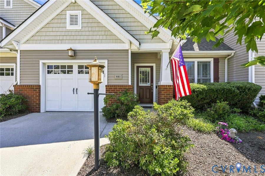 Property photo for 641 Abbey Village Circle, Midlothian, VA