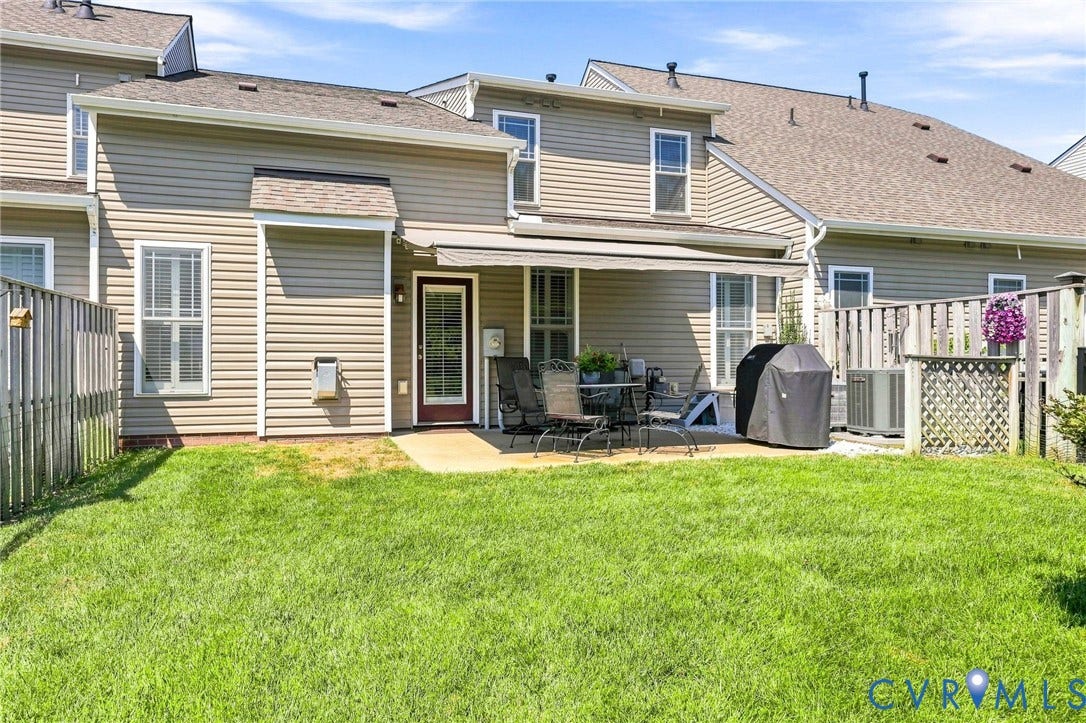 641 Abbey Village Circle, Midlothian, VA 23114 641 Abbey Village Circle, Midlothian, VA 23114