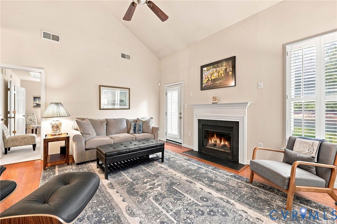 641 Abbey Village Circle, Midlothian, VA 23114 641 Abbey Village Circle, Midlothian, VA 23114