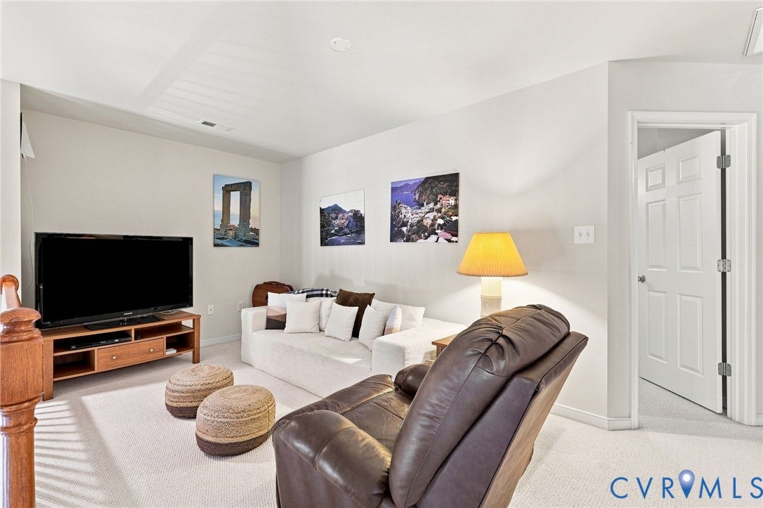 641 Abbey Village Circle, Midlothian, VA 23114 641 Abbey Village Circle, Midlothian, VA 23114