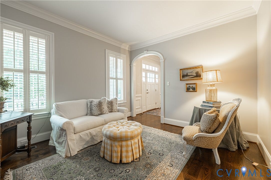 12917 Holmbank Lane, Henrico, VA 23233 Crown molding
